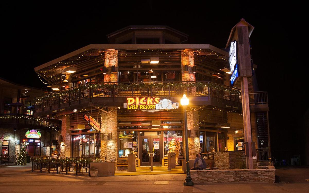 Chalet Damour Gatlinburg Exterior photo
