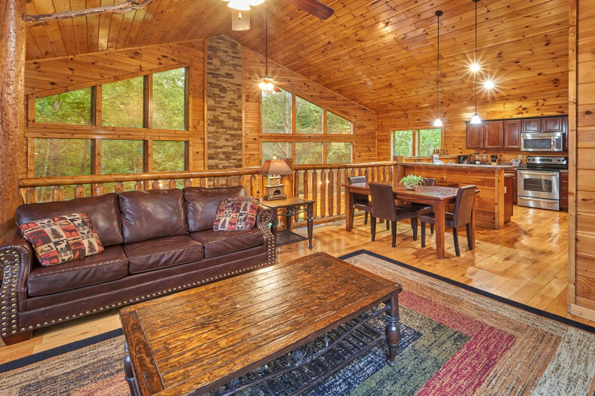 Chalet Damour Gatlinburg Exterior photo